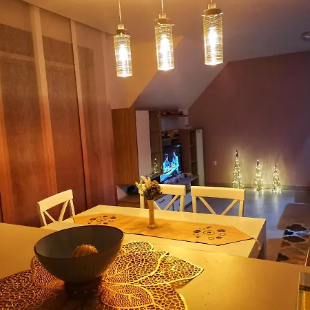 דירה Hills Afrodita Moon *