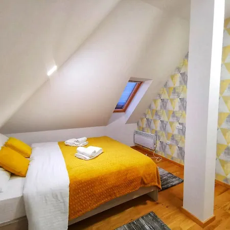 Hills Afrodita Moon דירה זלאטיבור