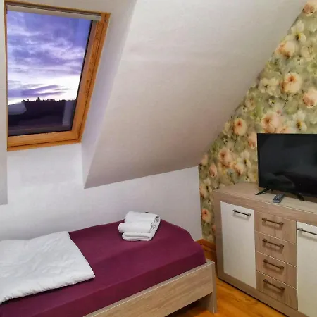 Hills Afrodita Moon Lägenhet Zlatibor