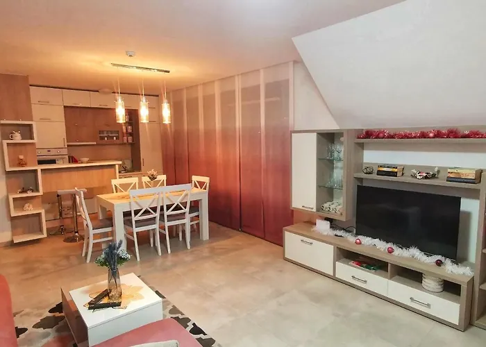 Hills Afrodita Moon * Zlatibor